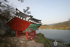 화순능주삼충각 관광 정보와 주변 관광 명소 및 근처 맛집 여행 정보