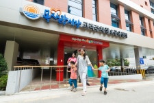 150년 수령 느티나무 - 주변 여행 및 근처 관광 명소 - 국내 여행 정보와 관광 명소 정보