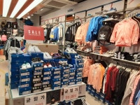 Adidas Kids - Sinjeju Branch [Tax Refund Shop] (아디다스 키즈신제주) - Shopping - Korea travel and tourism information