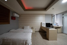 수산궁모텔 숙박 정보와 주변 관광 명소 및 근처 맛집 여행 정보