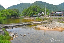 사담계곡유원지 관광 정보와 주변 관광 명소 및 근처 맛집 여행 정보