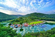 プリ公園（뿌리공원） - 観光 - 韓国旅行・観光情報