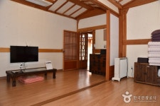 Hwangnamguan (주식회사 황남관) - Accommodation - Korea travel and tourism information
