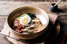 큰지붕닭갈비 음식점 정보와 주변 관광 명소 및 근처 맛집 여행 정보