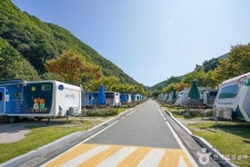 치산관광지 캠핑장 레저스포츠 정보와 주변 관광 명소 및 근처 맛집 여행 정보