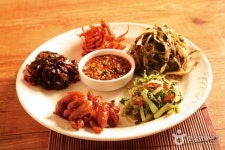 보배식당 음식점 정보와 주변 관광 명소 및 근처 맛집 여행 정보