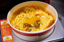 GS25 뉴한강세빛섬점 쇼핑 정보와 주변 관광 명소 및 근처 맛집 여행 정보