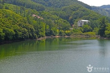 연곡저수지 관광 정보와 주변 관광 명소 및 근처 맛집 여행 정보