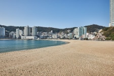Busan Songdo Beach (부산 송도해수욕장) - Sightseeing - Korea travel and tourism information