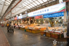 제주시민속오일시장 (2, 7일) 쇼핑 정보와 주변 관광 명소 및 근처 맛집 여행 정보