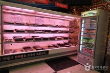 Chowonnongwon (초원농원) - Restaurant - Korea travel and tourism information