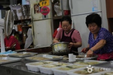 寧越 西部朝市場（영월 서부아침시장） - ショッピング - 韓国旅行・観光情報