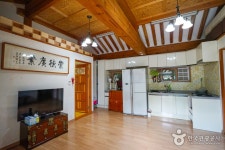 늘봄스테이 숙박 정보와 주변 관광 명소 및 근처 맛집 여행 정보