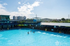 황금수영장 레저스포츠 정보와 주변 관광 명소 및 근처 맛집 여행 정보