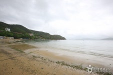 Deokpo Beach (덕포해수욕장) - Sightseeing - Korea travel and tourism information