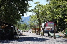 법흥계곡 숲속의 아침 오토캠핑장 레저스포츠 정보와 주변 관광 명소 및 근처 맛집 여행 정보