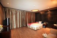 알프스모텔 숙박 정보와 주변 관광 명소 및 근처 맛집 여행 정보