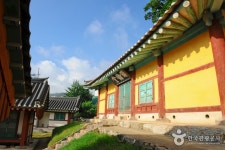 Gimpo Hyanggyo Confucian School (김포향교) - Sightseeing - Korea travel and tourism information