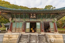 신흥사(설악산) 관광 정보와 주변 관광 명소 및 근처 맛집 여행 정보