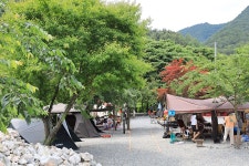 자연과함께 펜션캠핑장 레저스포츠 정보와 주변 관광 명소 및 근처 맛집 여행 정보