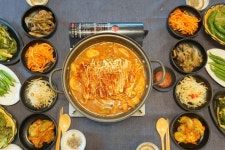 할머니집 음식점 정보와 주변 관광 명소 및 근처 맛집 여행 정보