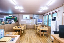 새불고기식당 음식점 정보와 주변 관광 명소 및 근처 맛집 여행 정보