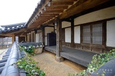 論山 白日軒宗宅（논산 백일헌 종택） - 宿泊 - 韓国旅行・観光情報