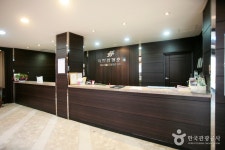 Baegyang Tourist Hotel (백양관광호텔) - Alojamiento - los viajes e información turística de Corea