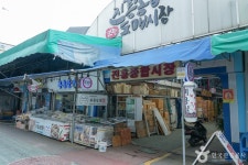 진흥종합시장 쇼핑 정보와 주변 관광 명소 및 근처 맛집 여행 정보