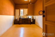 Hanok Guesthouse Dongchonchae / 한옥 게스트하우스 동촌재 - Logement - Voyage Corée et information touristique