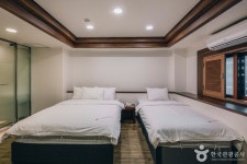 Hillhouse Hotel / 힐하우스 호텔 - Accommodation - Korea travel and tourism information