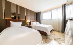 인디프레젠트호텔 숙박 정보와 주변 관광 명소 및 근처 맛집 여행 정보