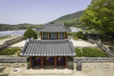 Hongseong Jeongchungsa Shrine (정충사 (홍성)) - Sightseeing - Korea travel and tourism information