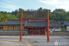 미당 서정주 시문학관 - 주변 여행 및 근처 관광 명소 - 국내 여행 정보와 관광 명소 정보