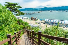 거진등대해맞이공원 관광 정보와 주변 관광 명소 및 근처 맛집 여행 정보