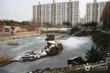 亀岩公園（구암공원） - 観光 - 韓国旅行・観光情報