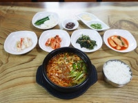 사랑채오리 음식점 정보와 주변 관광 명소 및 근처 맛집 여행 정보