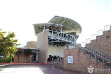 진해야외공연장 문화 정보와 주변 관광 명소 및 근처 맛집 여행 정보