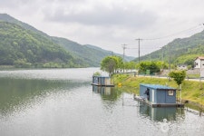 용곡낚시터 레저스포츠 정보와 주변 관광 명소 및 근처 맛집 여행 정보
