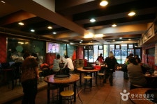 명동본가닭갈비 음식점 정보와 주변 관광 명소 및 근처 맛집 여행 정보