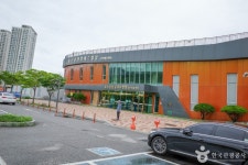 안산호수공원 실내수영장 레저스포츠 정보와 주변 관광 명소 및 근처 맛집 여행 정보