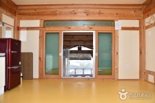 GyeongjuCheonnyeonhanok Pension (경주천년한옥펜션) - Accommodation - Korea travel and tourism information