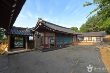 직산향교 관광 정보와 주변 관광 명소 및 근처 맛집 여행 정보