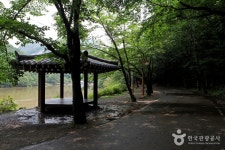 馬耳山道立公園（마이산도립공원） - 観光 - 韓国旅行・観光情報