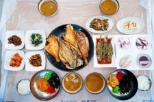 장방식당 음식점 정보와 주변 관광 명소 및 근처 맛집 여행 정보