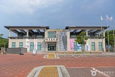 신석정 고택 - 주변 여행 및 근처 관광 명소 - 국내 여행 정보와 관광 명소 정보