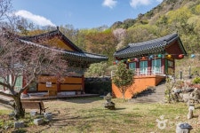 석탑사 관광 정보와 주변 관광 명소 및 근처 맛집 여행 정보