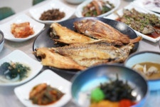 장방식당 음식점 정보와 주변 관광 명소 및 근처 맛집 여행 정보