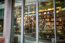 중림창고 문화 정보와 주변 관광 명소 및 근처 맛집 여행 정보