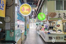 오룡시장 쇼핑 정보와 주변 관광 명소 및 근처 맛집 여행 정보